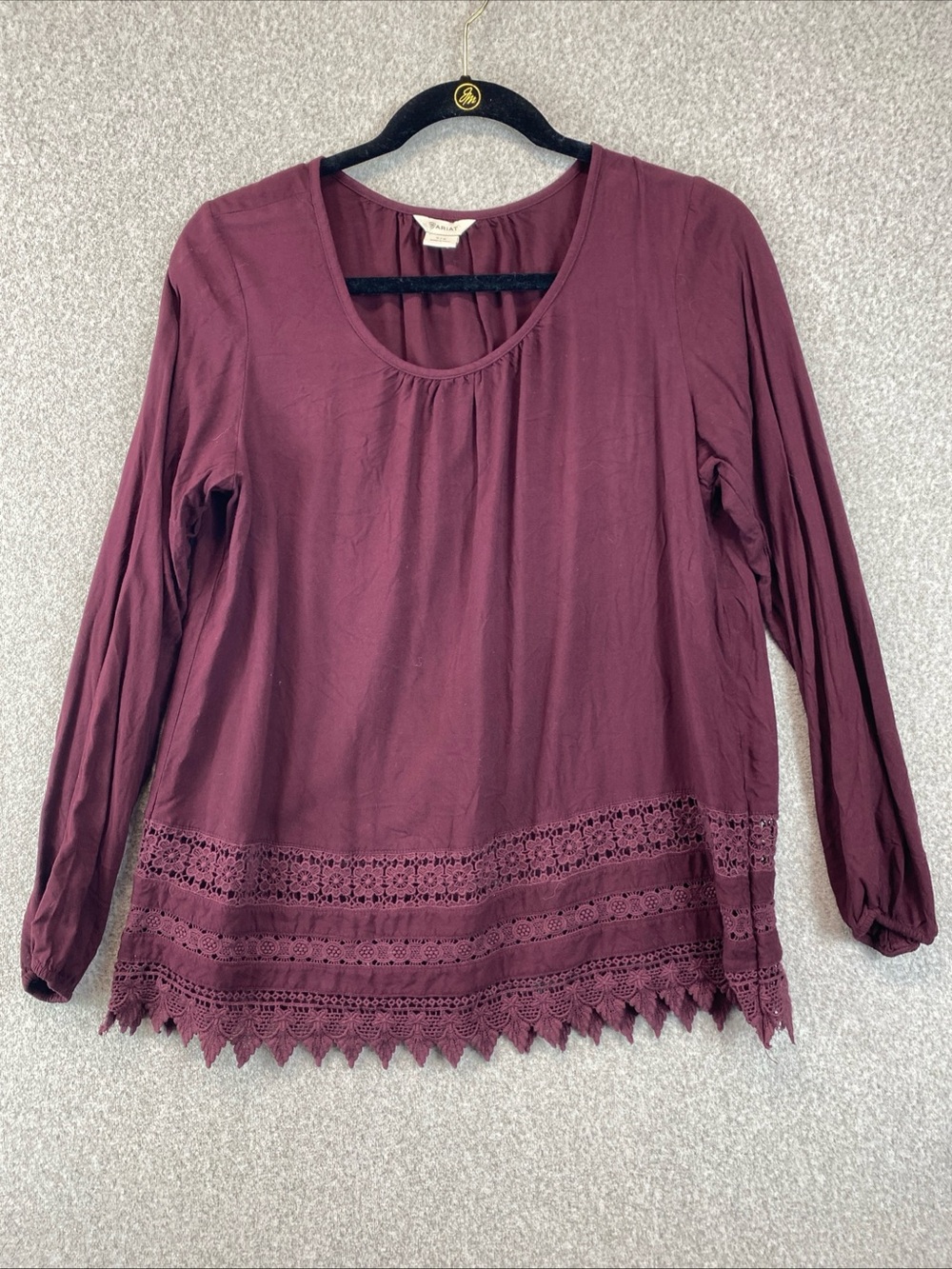 Ariat Long Sleeve Boho Blouse Women's Small lace Trim Western Burgundy Casual